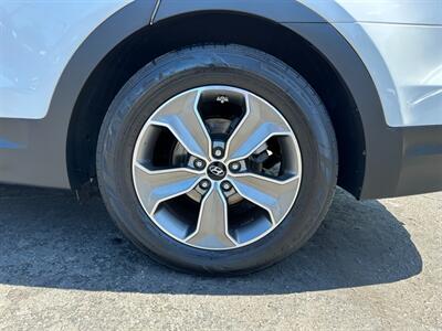 2013 Hyundai SANTA FE GLS   - Photo 9 - San Leandro, CA 94578