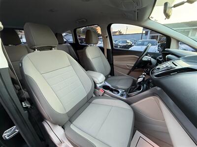 2013 Ford C-MAX Hybrid SE - Photo 13 - San Leandro, CA 94578