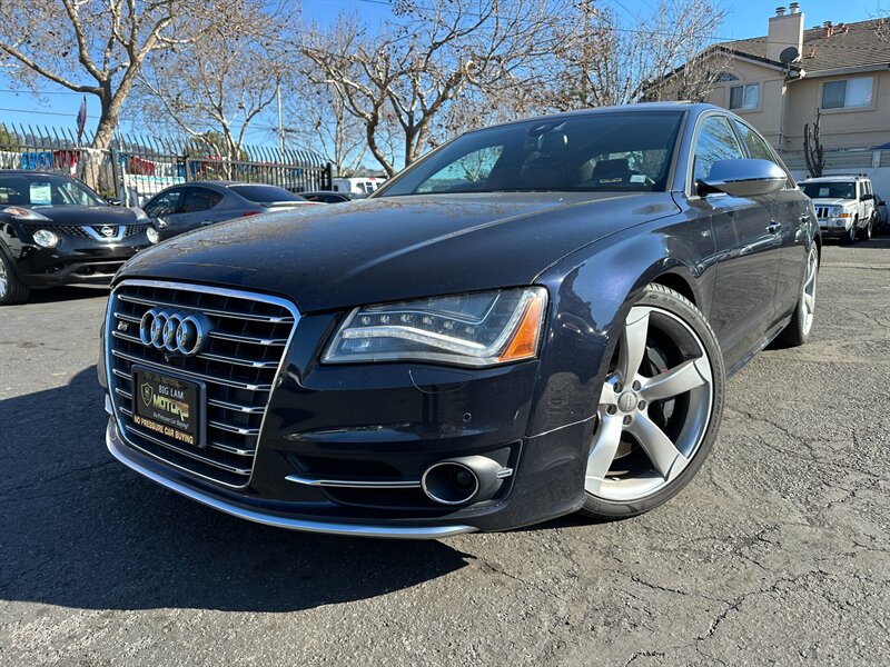 2013 Audi S8 4.0T quattro   - Photo 1 - San Leandro, CA 94578