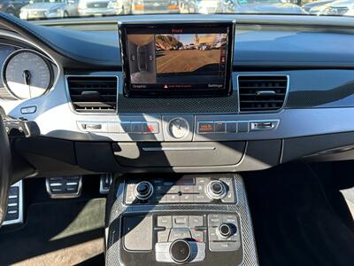 2013 Audi S8 4.0T quattro   - Photo 18 - San Leandro, CA 94578