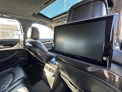 2013 Audi S8 4.0T quattro   - Photo 24 - San Leandro, CA 94578