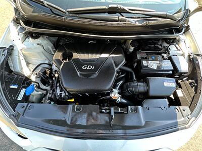 2016 Hyundai ACCENT SE   - Photo 10 - San Leandro, CA 94578