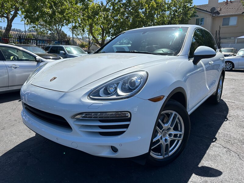 2013 Porsche Cayenne Tiptronic  