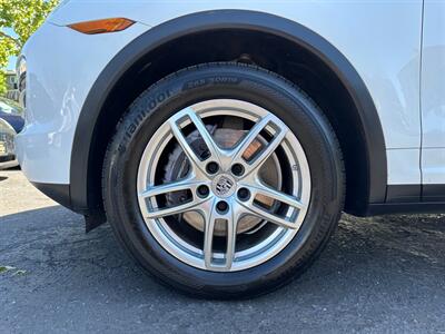 2013 Porsche Cayenne Tiptronic   - Photo 9 - San Leandro, CA 94578