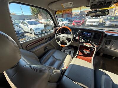 2006 Cadillac Escalade ESV Platinum Edition - Photo 16 - San Leandro, CA 94578