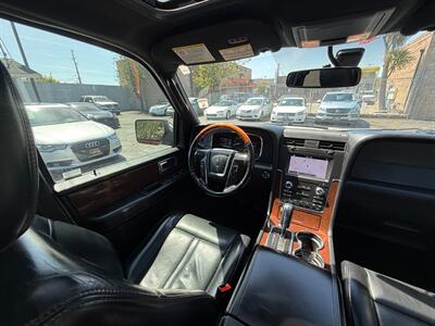 2017 Lincoln Navigator Select   - Photo 15 - San Leandro, CA 94578