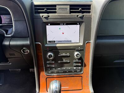 2017 Lincoln Navigator Select   - Photo 19 - San Leandro, CA 94578