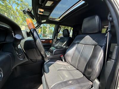 2017 Lincoln Navigator Select   - Photo 12 - San Leandro, CA 94578