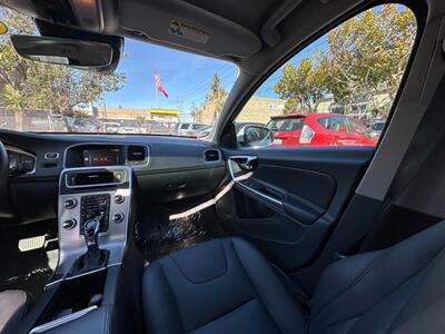 2017 Volvo S60 T5 Inscription - Photo 14 - San Leandro, CA 94578
