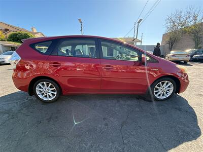 2012 Toyota Prius v Five   - Photo 4 - San Leandro, CA 94578