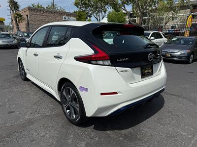 2018 Nissan LEAF SV   - Photo 7 - San Leandro, CA 94578