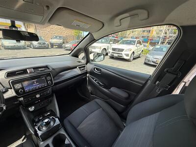 2018 Nissan LEAF SV   - Photo 16 - San Leandro, CA 94578
