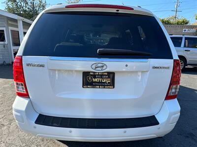 2008 Hyundai Entourage GLS - Photo 6 - San Leandro, CA 94578
