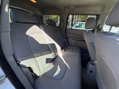 2011 Chevrolet HHR LT   - Photo 20 - San Leandro, CA 94578