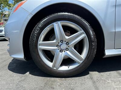 2011 Mercedes-Benz R 350   - Photo 9 - San Leandro, CA 94578