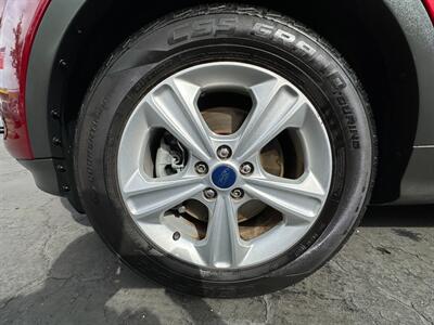 2015 Ford Escape SE - Photo 9 - San Leandro, CA 94578