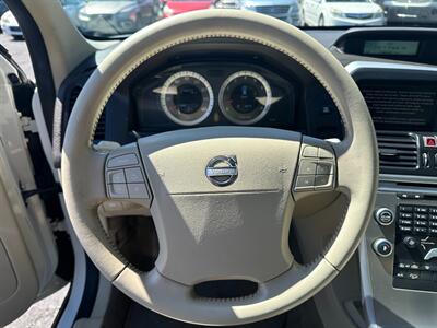 2010 Volvo XC60 T6   - Photo 21 - San Leandro, CA 94578