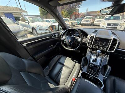 2011 Porsche Cayenne S   - Photo 15 - San Leandro, CA 94578