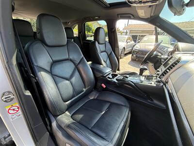 2011 Porsche Cayenne S   - Photo 13 - San Leandro, CA 94578