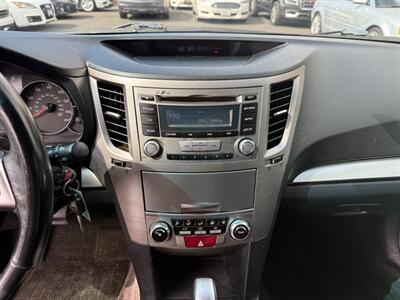 2013 Subaru Outback 2.5i Premium   - Photo 19 - San Leandro, CA 94578
