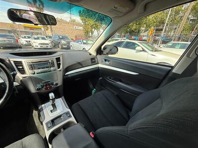 2013 Subaru Outback 2.5i Premium   - Photo 16 - San Leandro, CA 94578