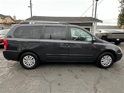 2012 Kia Sedona LX - Photo 4 - San Leandro, CA 94578