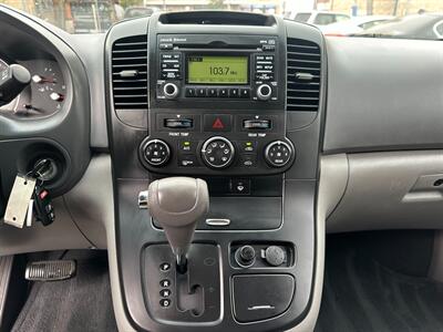 2012 Kia Sedona LX - Photo 21 - San Leandro, CA 94578