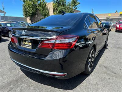 2017 Honda Accord Hybrid EX-L - Photo 5 - San Leandro, CA 94578