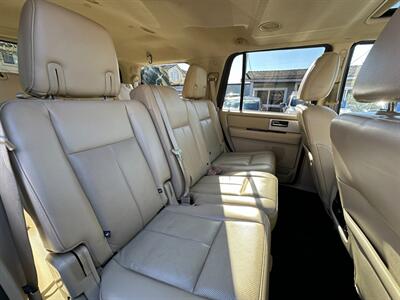 2017 Ford Expedition Limited   - Photo 24 - San Leandro, CA 94578