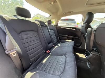2016 Ford Fusion SE   - Photo 20 - San Leandro, CA 94578
