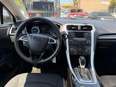 2016 Ford Fusion SE   - Photo 17 - San Leandro, CA 94578
