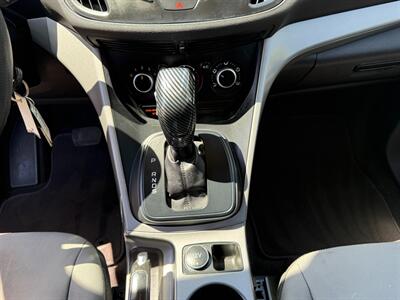 2015 Ford Escape SE - Photo 20 - San Leandro, CA 94578