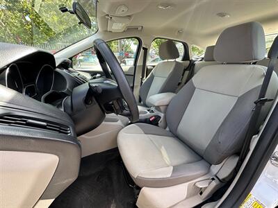 2013 Ford Focus SE   - Photo 12 - San Leandro, CA 94578