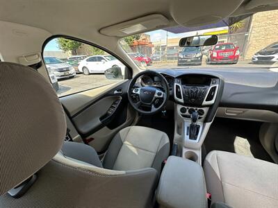 2013 Ford Focus SE   - Photo 15 - San Leandro, CA 94578