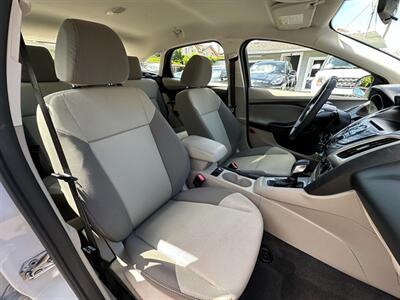 2013 Ford Focus SE   - Photo 13 - San Leandro, CA 94578