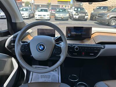 2014 BMW i3   - Photo 16 - San Leandro, CA 94578