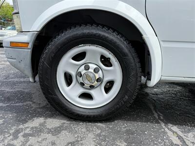 2004 Chevrolet Astro   - Photo 9 - San Leandro, CA 94578