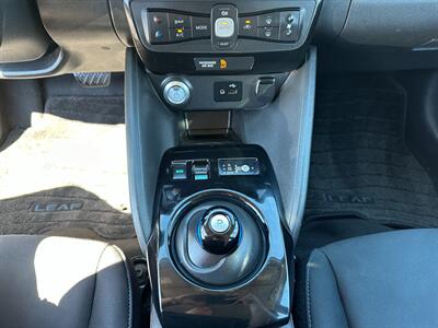 2018 Nissan LEAF SV   - Photo 20 - San Leandro, CA 94578
