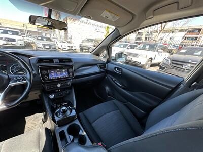 2018 Nissan LEAF SV   - Photo 16 - San Leandro, CA 94578