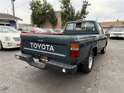 1994 Toyota Pickup   - Photo 5 - San Leandro, CA 94578