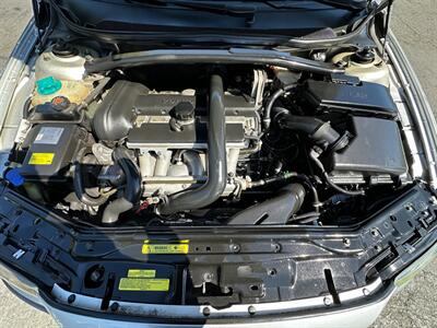 2003 Volvo S60 2.4T   - Photo 10 - San Leandro, CA 94578