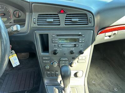 2003 Volvo S60 2.4T   - Photo 19 - San Leandro, CA 94578