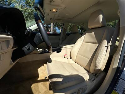 2013 Lexus ES 350   - Photo 12 - San Leandro, CA 94578