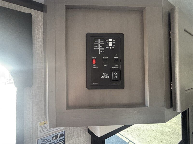 2024 JAYCO 173MRB JAY FEATHER MICRO - Photo 19 - Albuquerque, NM 87108