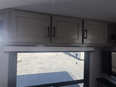 2024 JAYCO 173MRB JAY FEATHER MICRO - Photo 18 - Albuquerque, NM 87108