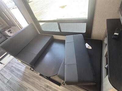 2024 JAYCO 173MRB JAY FEATHER MICRO - Photo 15 - Albuquerque, NM 87108