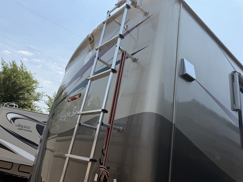 2005 Tiffin 37DB ALLEGRO BAY - Photo 8 - Albuquerque, NM 87108