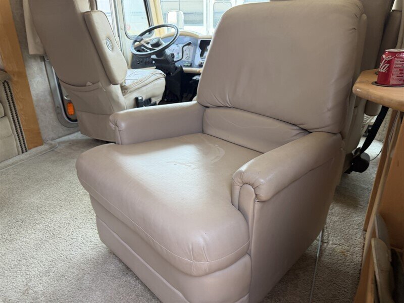 2005 Tiffin 37DB ALLEGRO BAY - Photo 10 - Albuquerque, NM 87108