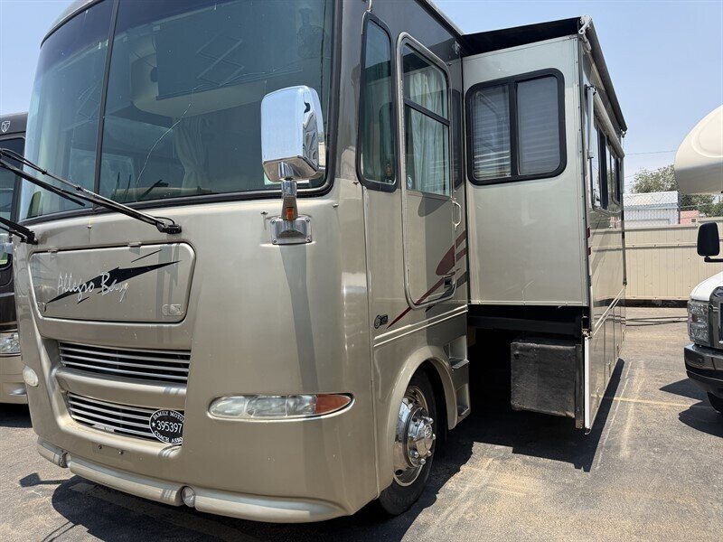 2005 Tiffin 37DB ALLEGRO BAY - Photo 2 - Albuquerque, NM 87108