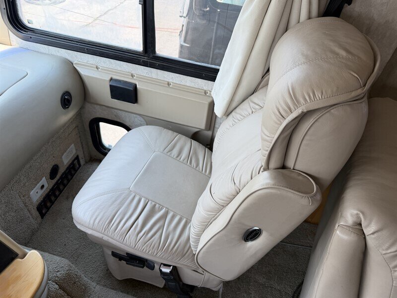 2005 Tiffin 37DB ALLEGRO BAY - Photo 16 - Albuquerque, NM 87108